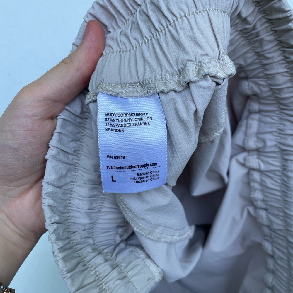 Avalanche skort - Picture 4 of 10